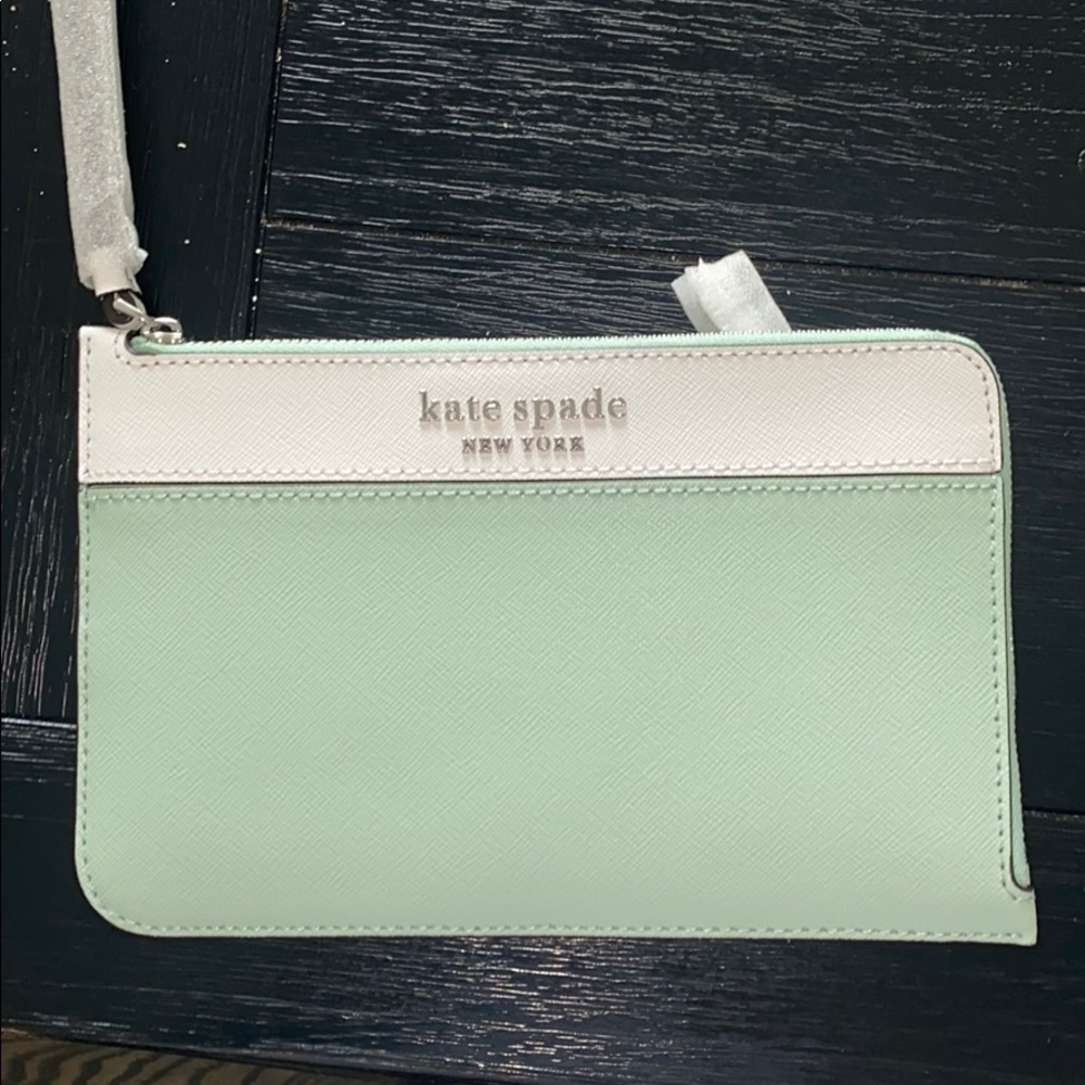 NWT Kate Spade Wristlet
